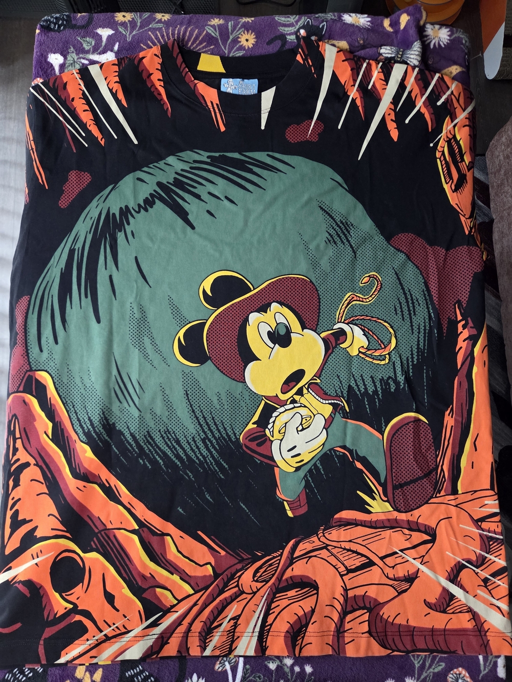 The Shirt Farm Disney Indiana Jones Mickey Mouse AOP size XL bnwt